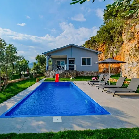 Umut 빌라 페티예